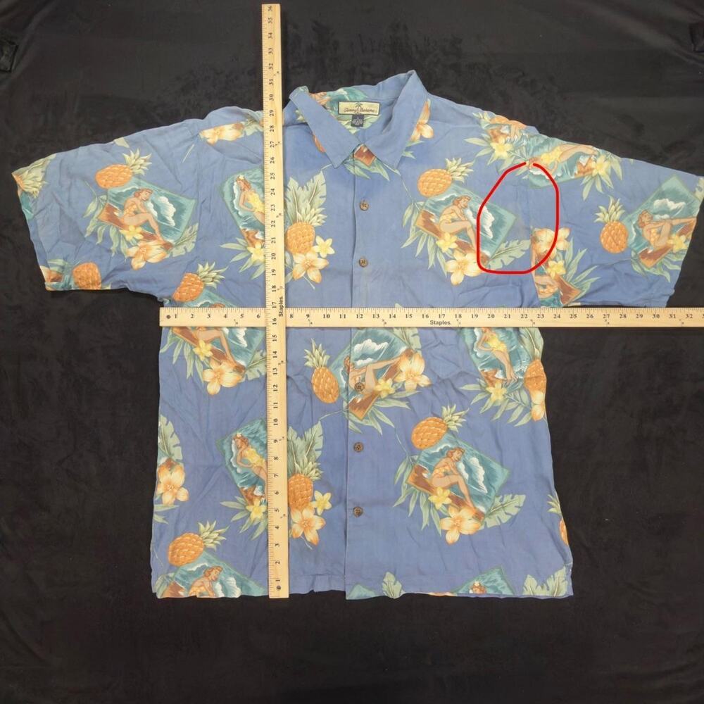 Tommy Bahama Mens XL Hawaiian Silk Camp Shirt Blue Pinup Girl Pineapple Print
